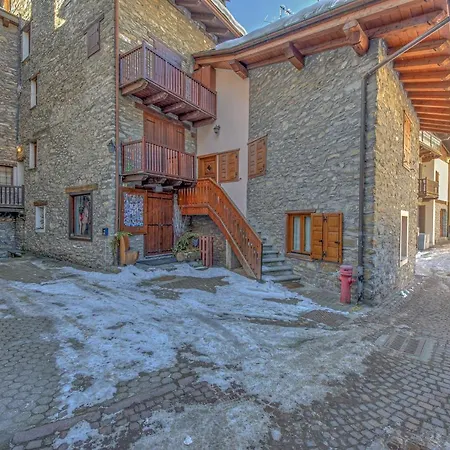 Appartamento Claire - Cour 0081 - Relax Con Splendida Vista Courmayeur Exterior photo